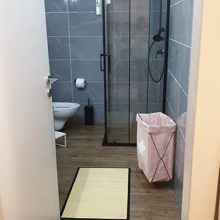 Lela's Durrës